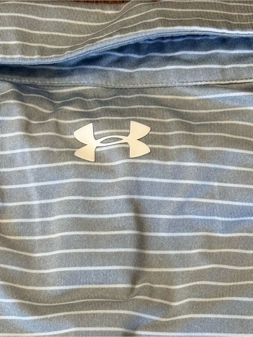 Under Armour Men's 4XL Light Gray and White Striped Polo Shirt - Picture 5 of 5